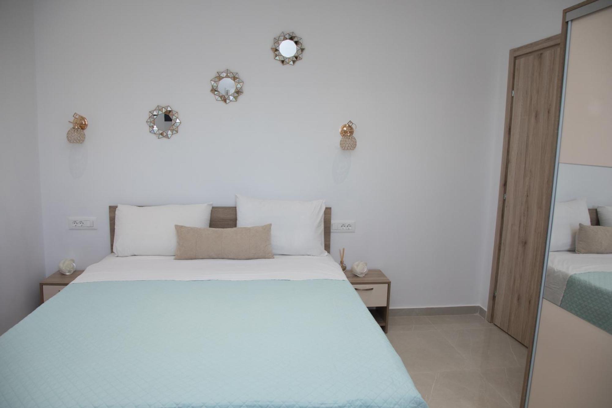 Village Anto Fira Εξωτερικό φωτογραφία